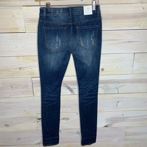 Size 0 Medium Washed Patched Distressed Jeans - Picture 6 of 10